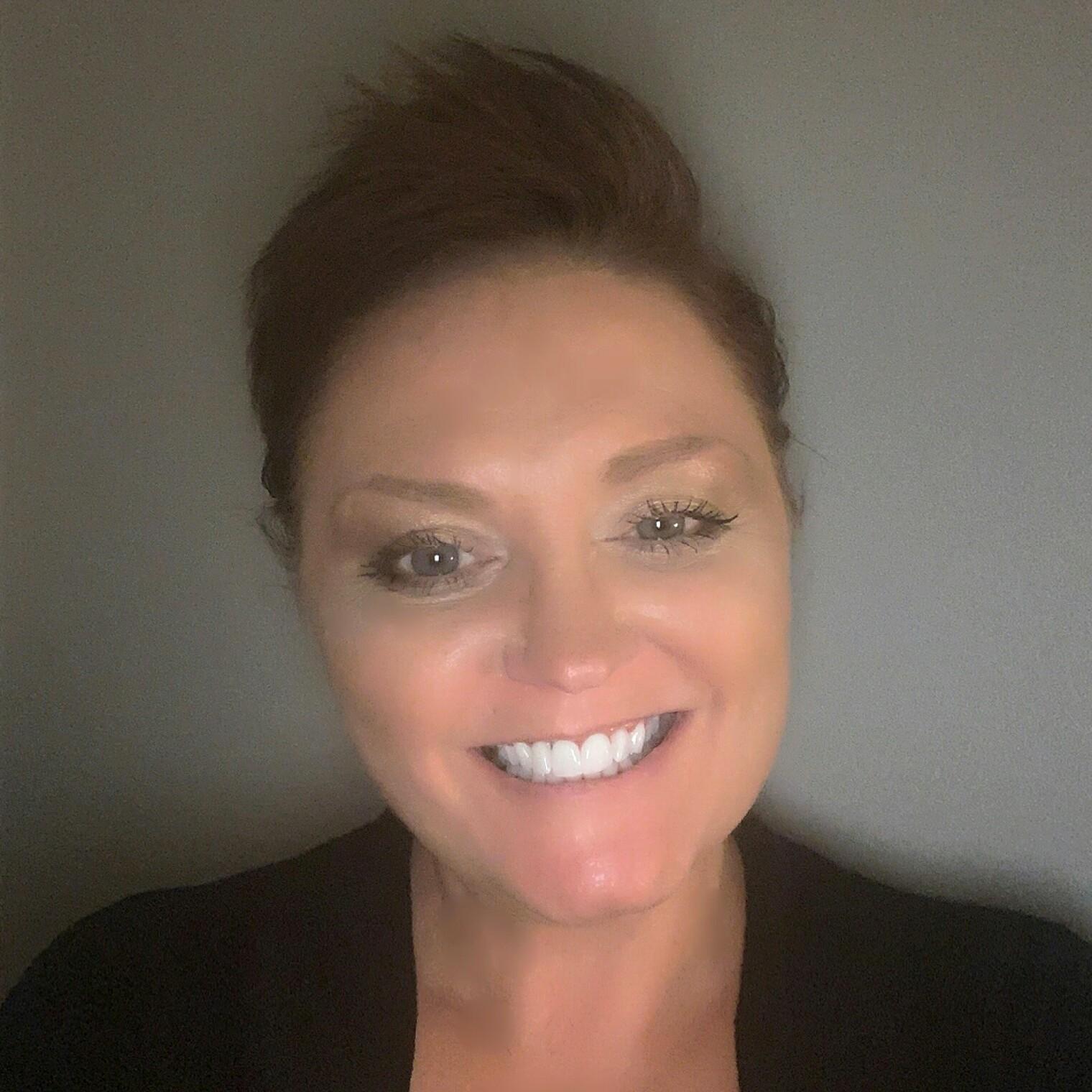 Sheryl-Vazquez-headshot